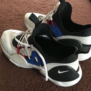 Men Nike Shoe